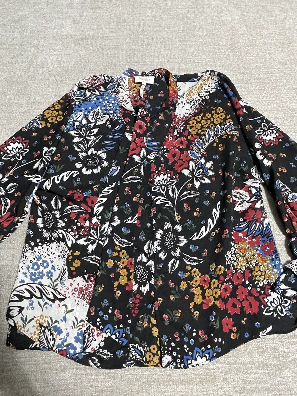 Laundry By Shelli Segal Women's Blouse 4 Floral Flutter Sleeve Button Down